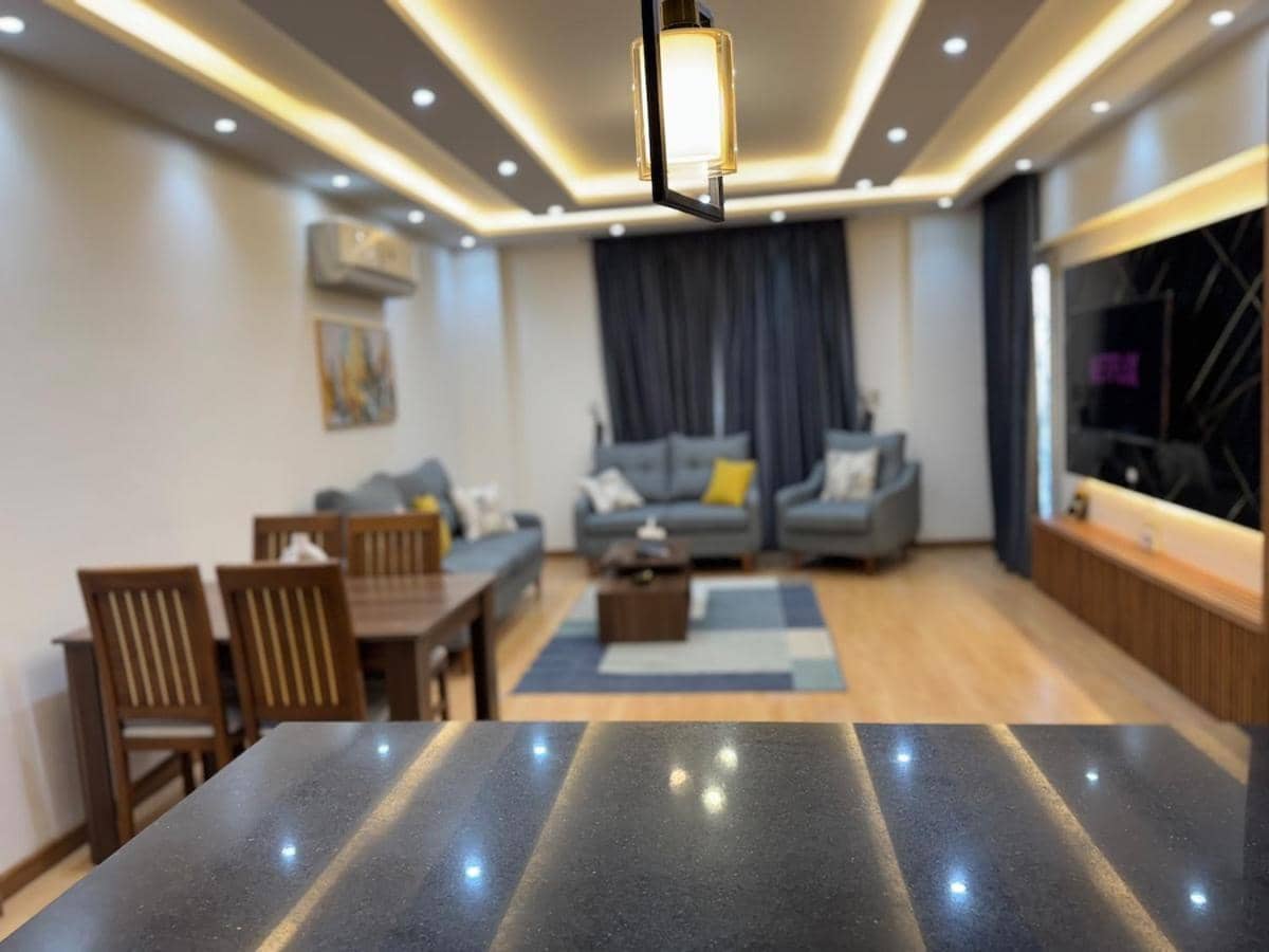 Rehab Modern Apartment — 5