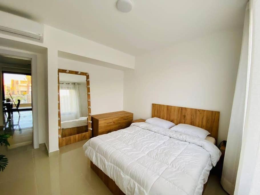 Sunny 1 Br Apt G Cribs Elgouna with Open View (Adults Only) — 5