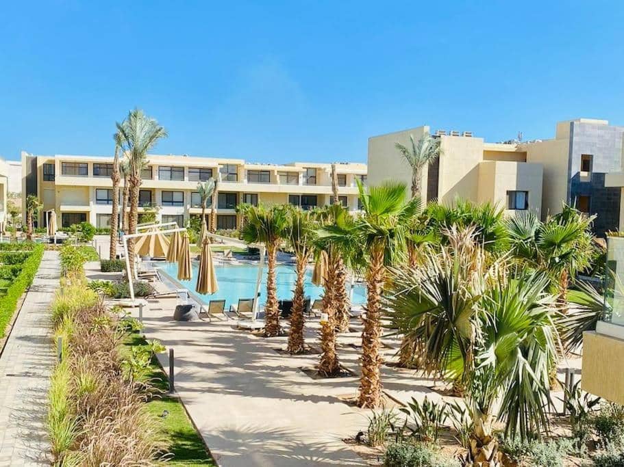 Sunny 1 Br Apt G Cribs Elgouna with Open View (Adults Only)