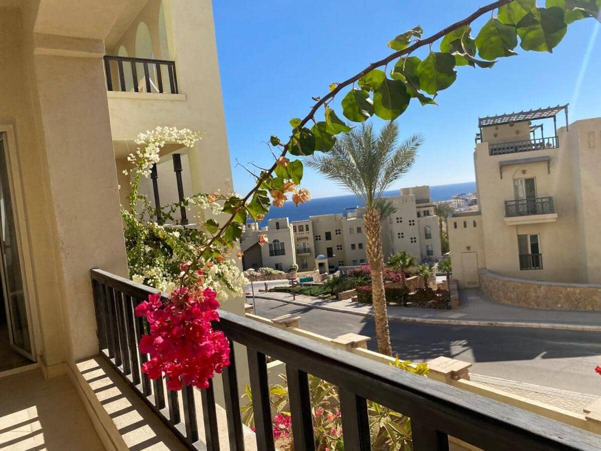 Cozy Suite in Azzurra Resort Sahl Hasheesh 95 Sqm — 3