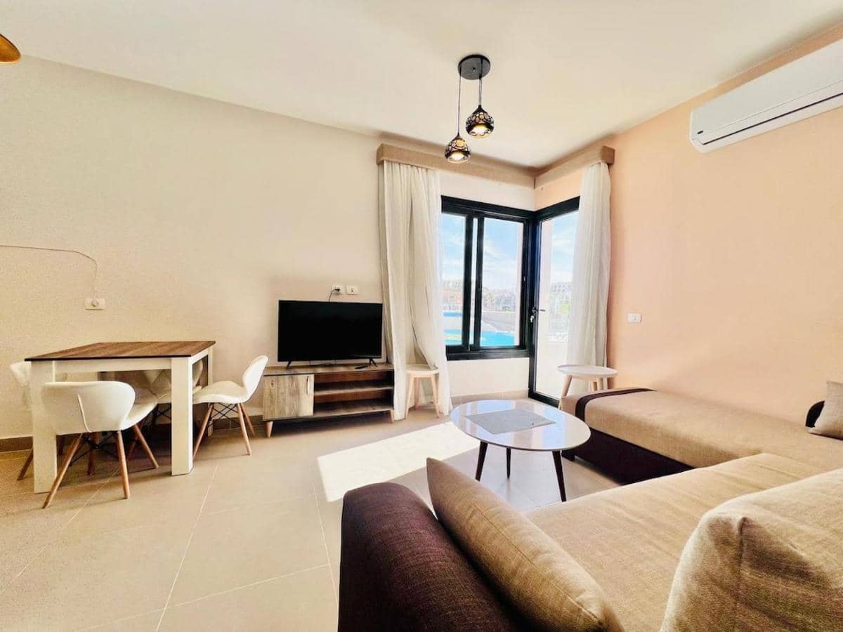 Modern 3br Escape - Panoramic Lagoon & Sea Views — 4