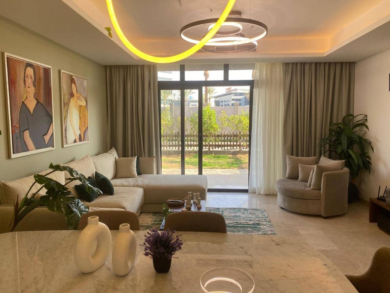 Oneplus Serviced Apartment