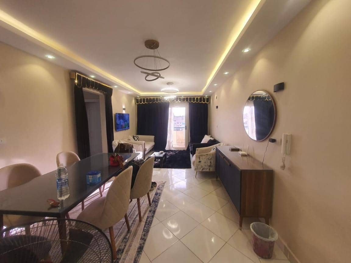 Luxury Hotel Apartment Near Festival City Mall 24 Hours Check in — 4