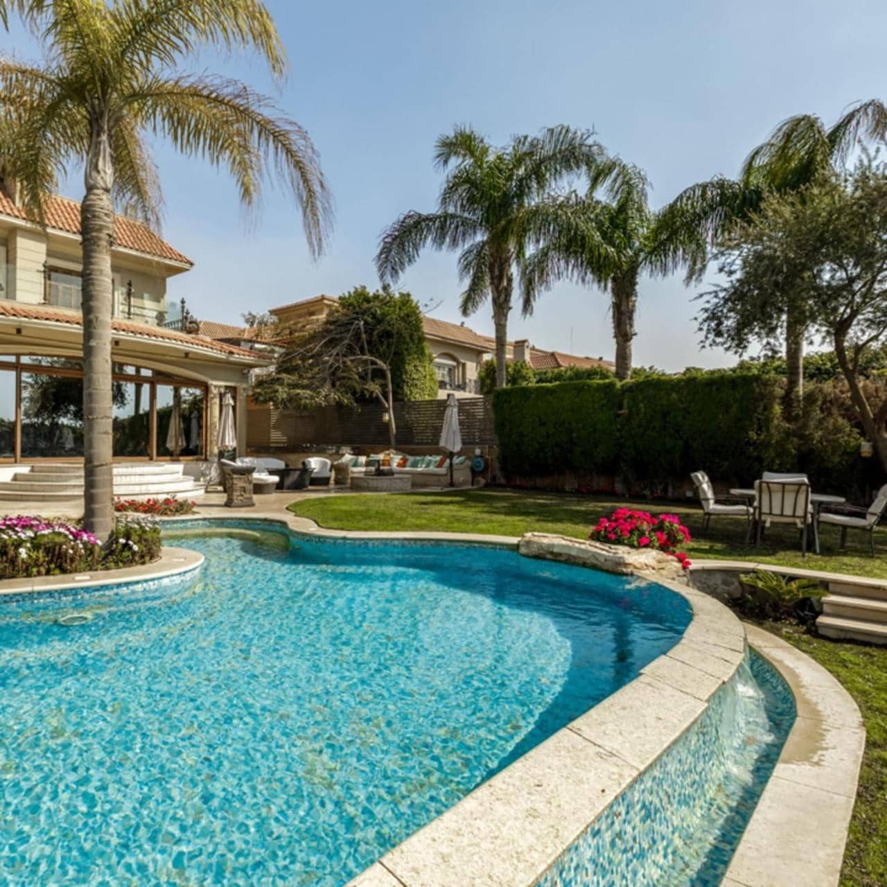 Roche Villa Luxury — 5
