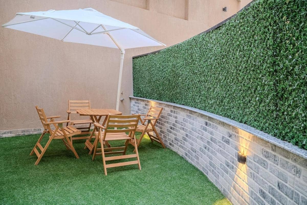 Modern 2br - Private Garden Nook — 4
