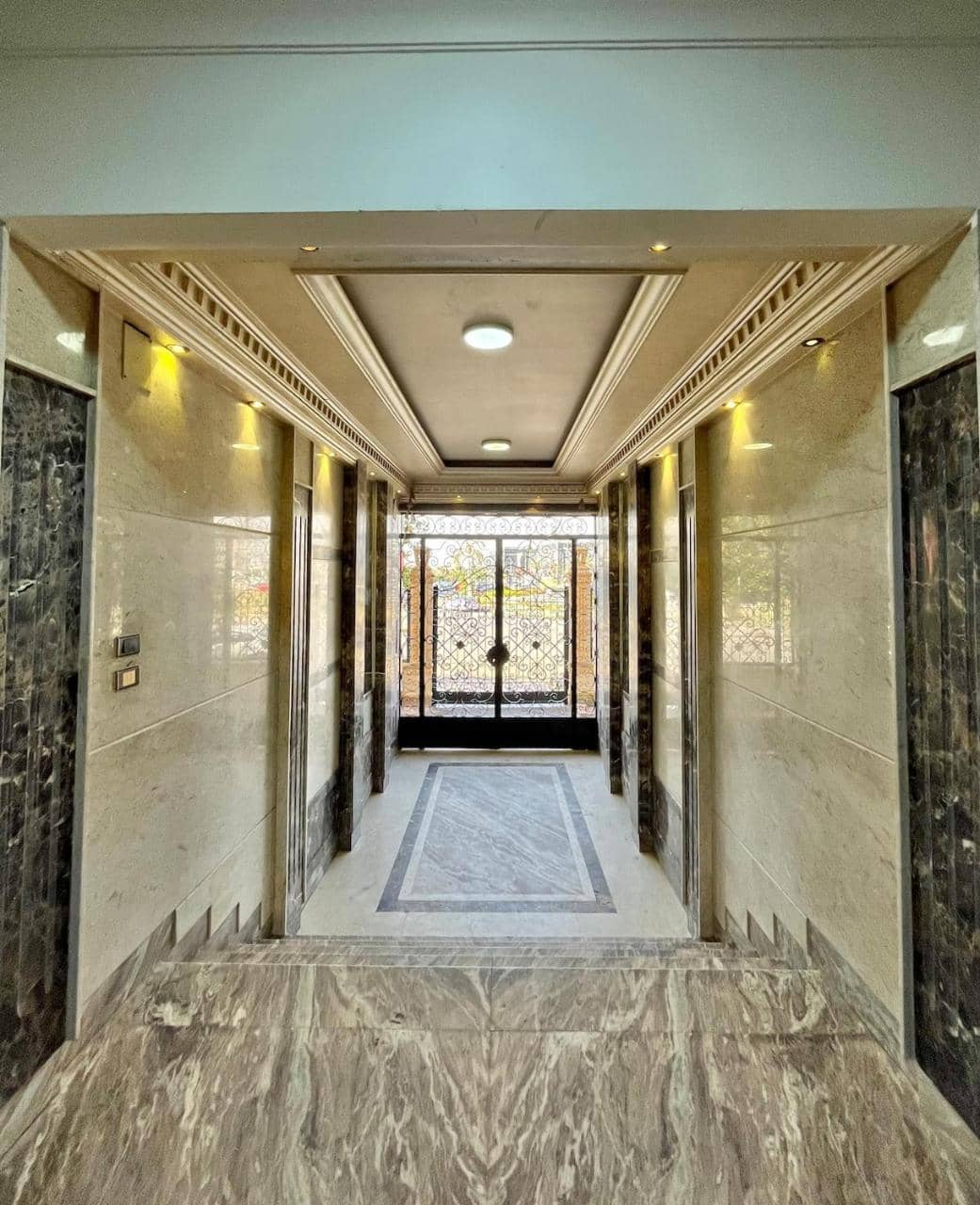 Luxury Studio — 4