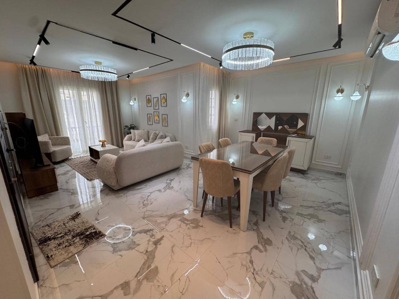 Hotel-Style Luxury Penthouse Mountain View Hyde Park New Cairo — 4