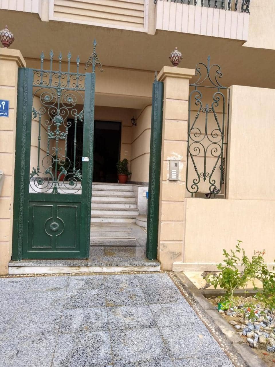 The Villa Roomy Suites — 2