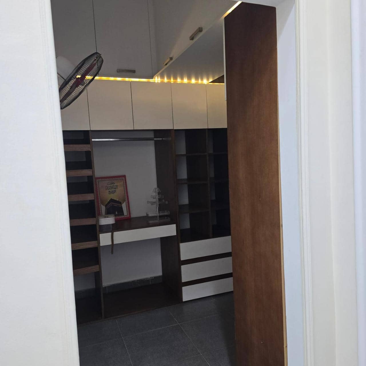 بيزمنت بالجاردن مفروش التجمع الاول البنفسج فيلات — 2