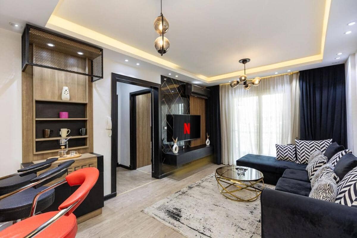 121/40/13 · Amazing Luxury 2br Apt Madinty Patio with Views! — 5