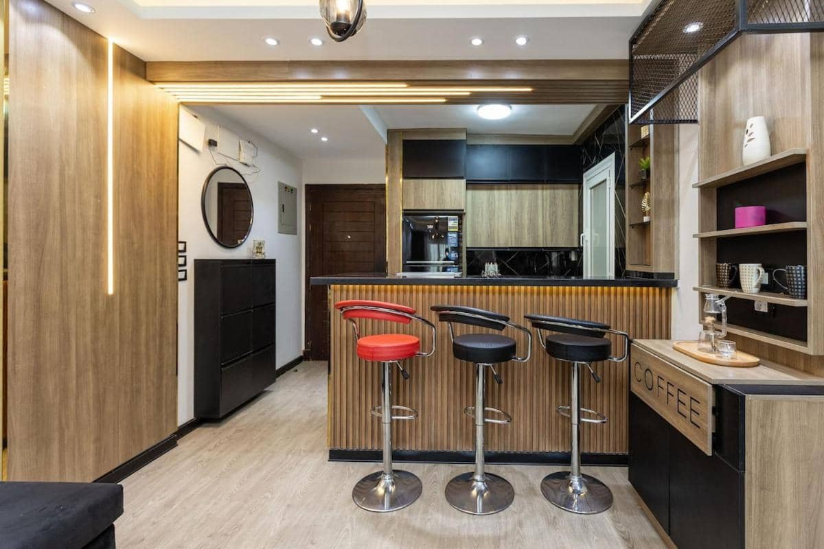 121/40/13 · Amazing Luxury 2br Apt Madinty Patio with Views! — 2