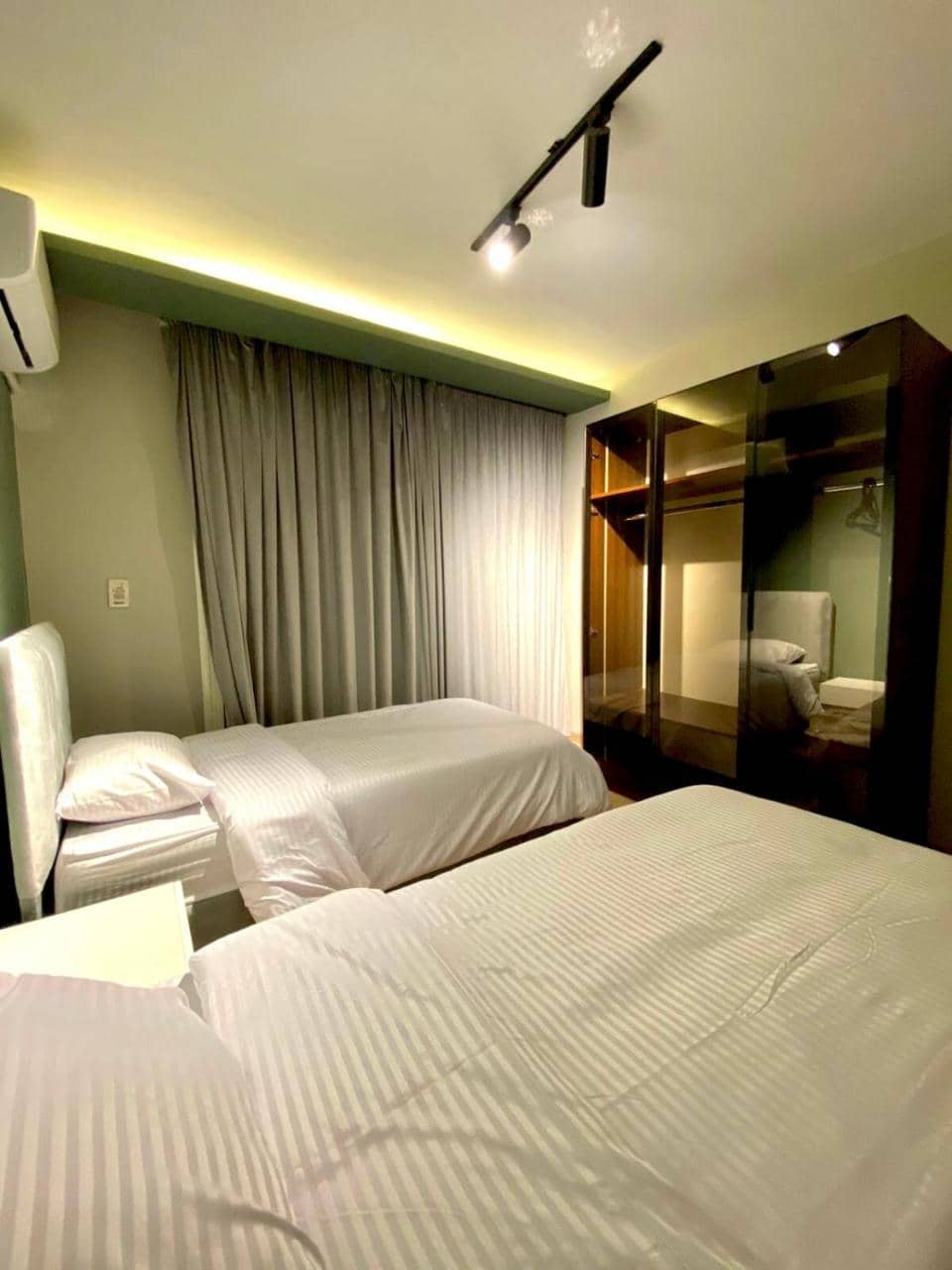 121-44-11 · Luxury Gem-> 1min Walk From Mall Madinaty+5g Wifi — 3