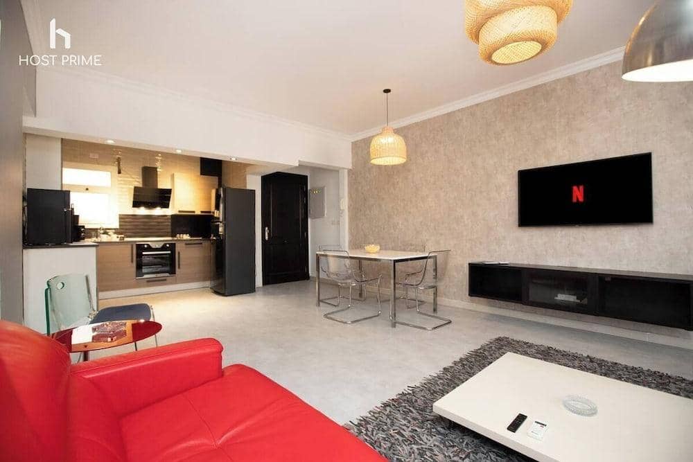 Luxury Apartment in Al Rehab — 4
