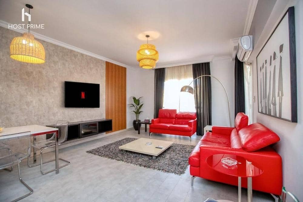 Luxury Apartment in Al Rehab