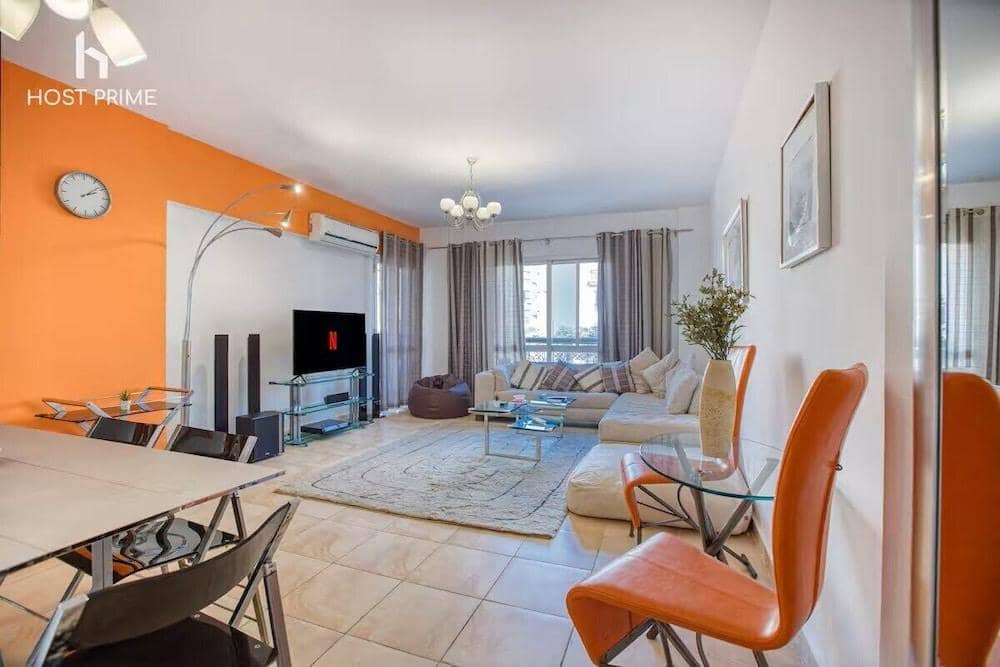 Comfy Apartment in Rehab City