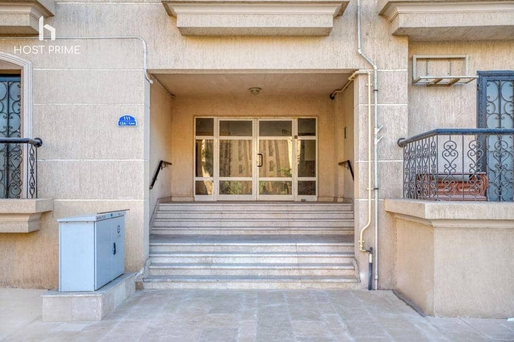 Bright Apartment in Rehab City — 2
