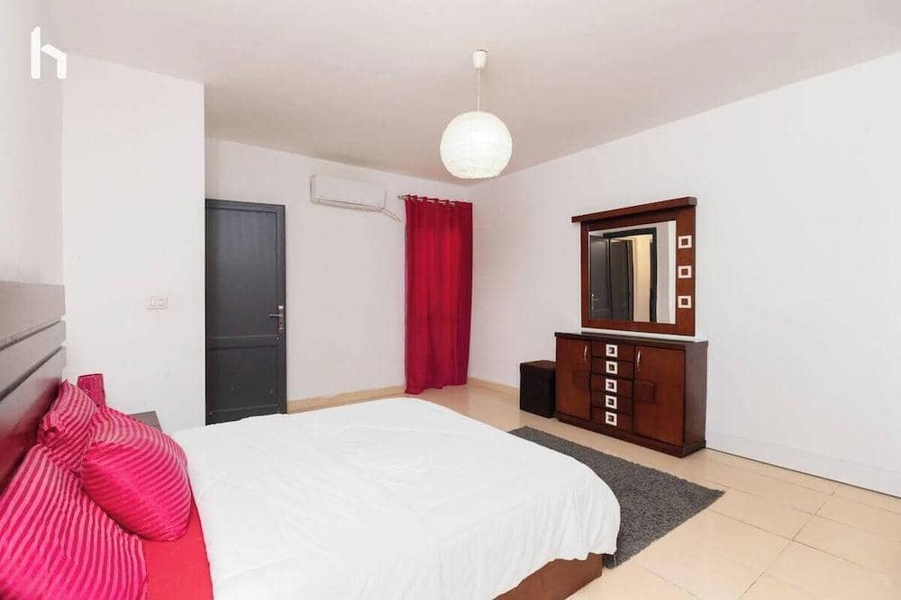 3beds Apartment in Rehab City — 3