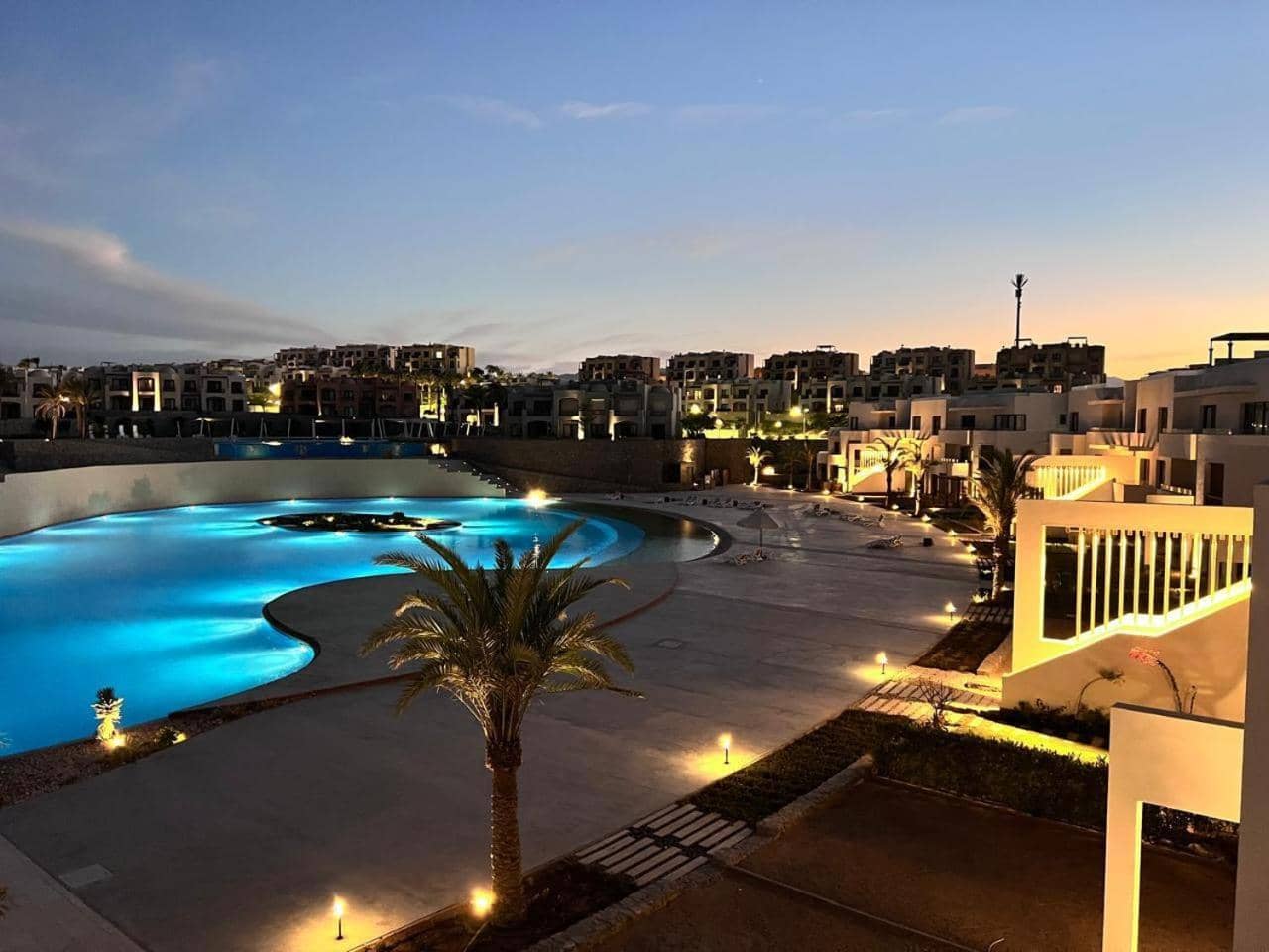 Makadi Heights Luxury 1-Br App with Garden & Lagoon View — 5
