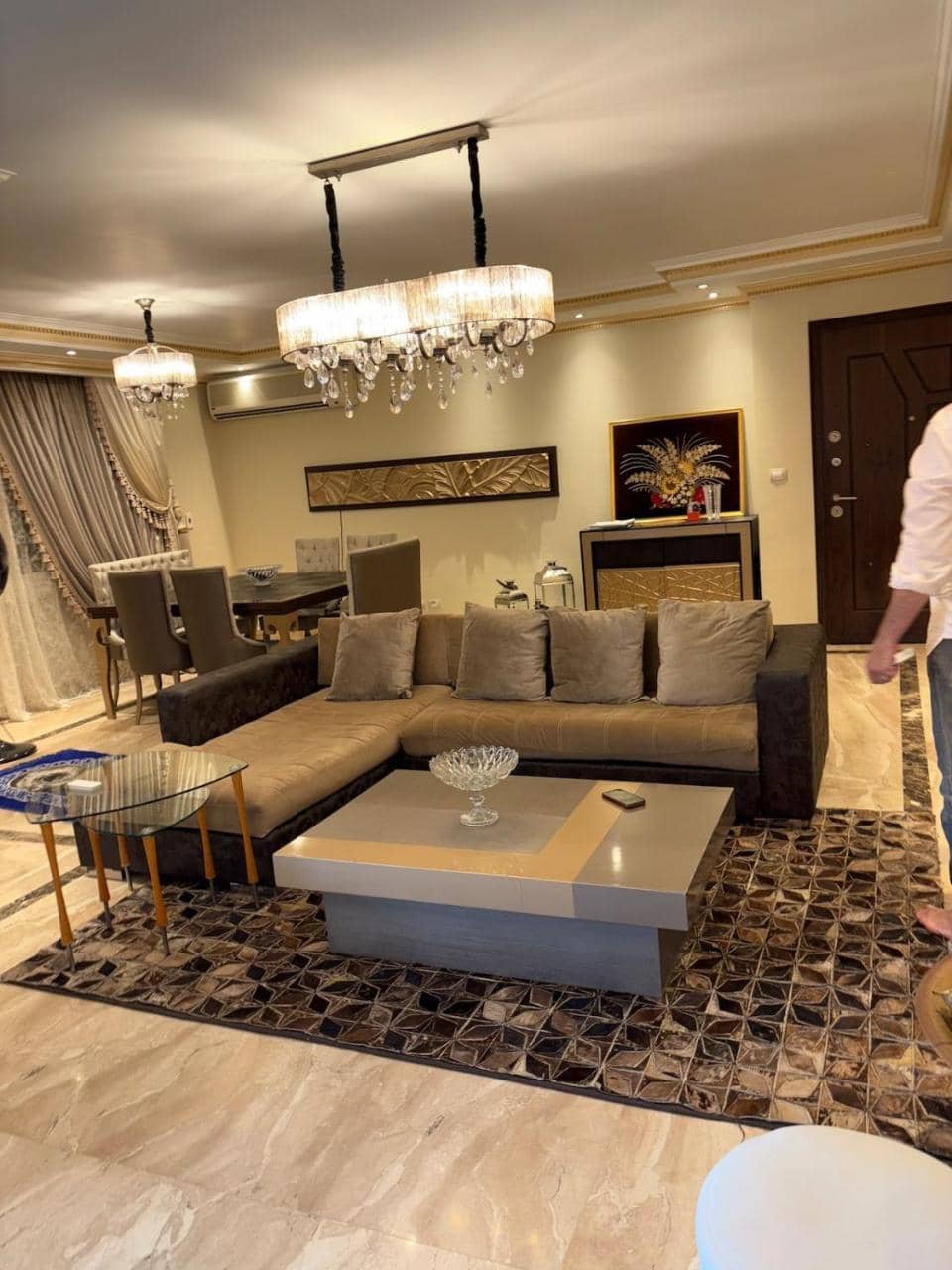 Ultra-Luxury 3br Apartment in Rehab City New Cairo — 3