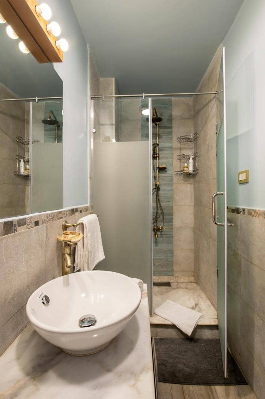 Jacuzzi Studio by the Historic Pyramids Apt2 — 5