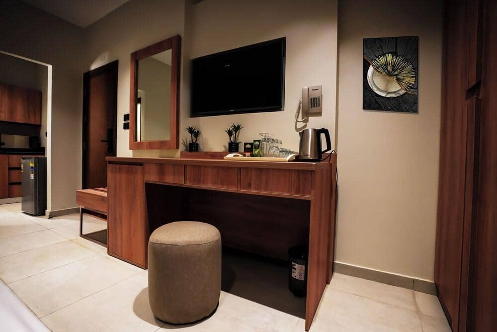 Rivana Residence New Cairo - Pool & Gym Access — 5