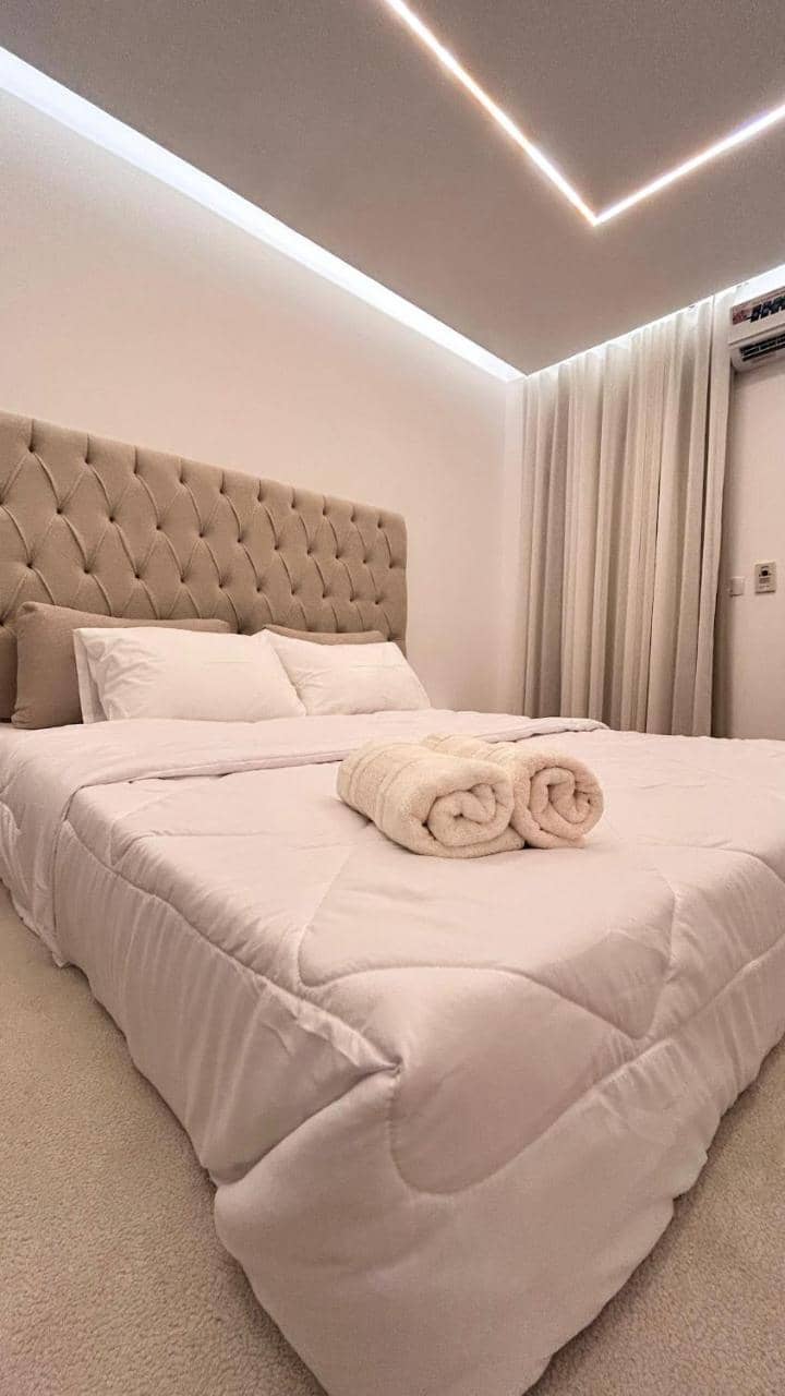 Luxurious And Hotel-Like Accommodation with Garden View — 5