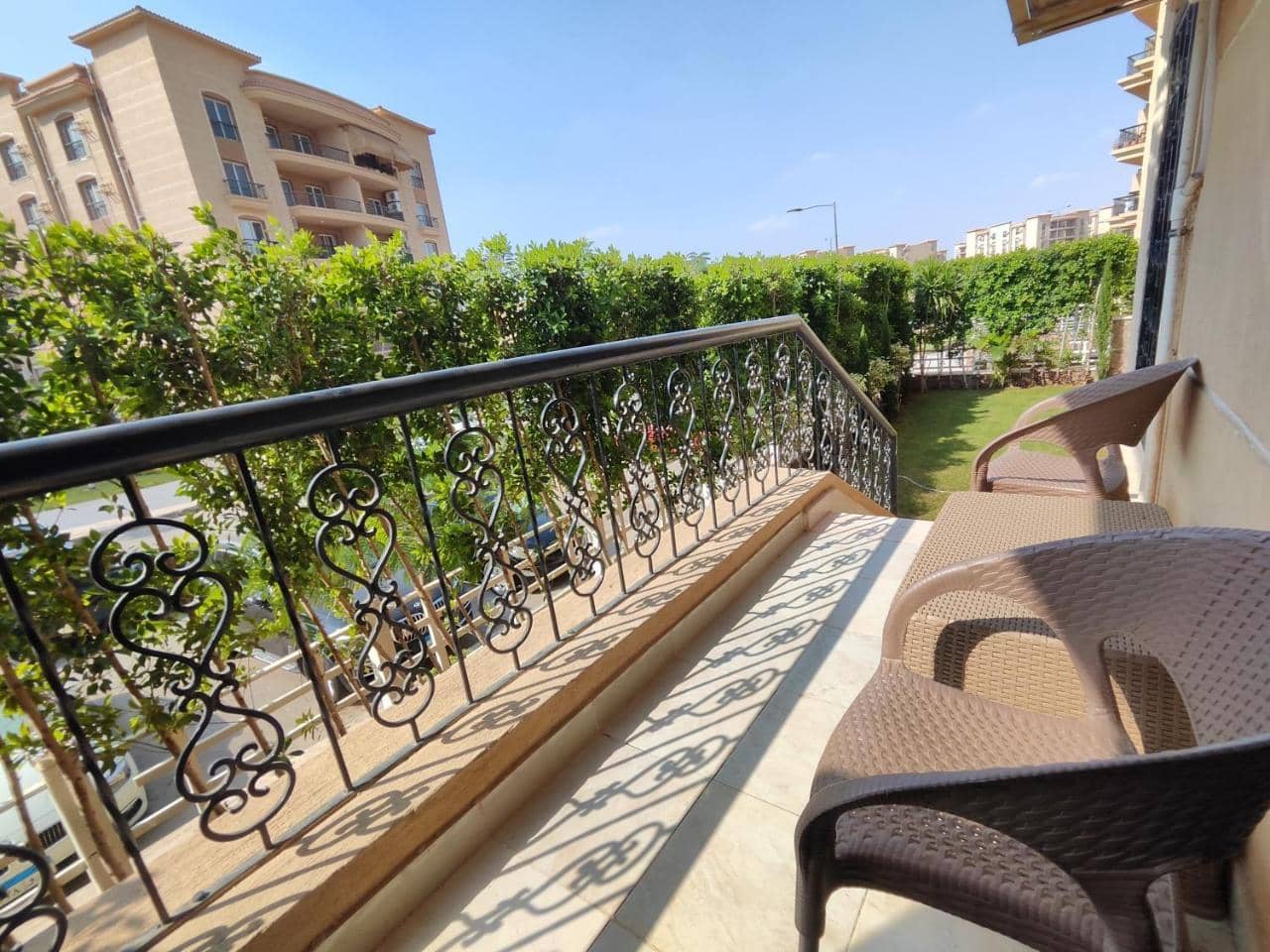 Luxurious 2 Bedroom Modern Garden Apartment Available Ensuite Private Bedroom Or Whole Flat Privately — 3