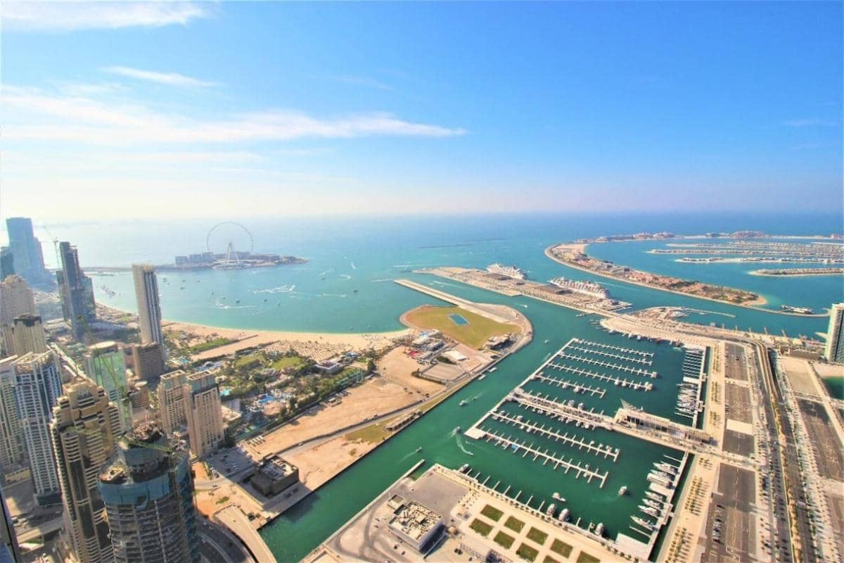 Premium 1br on High Floor with Stunning Sea View And Balcony