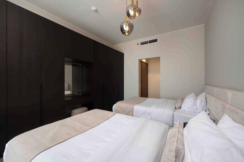 Aeon Towers Residence - Birdnest — 2
