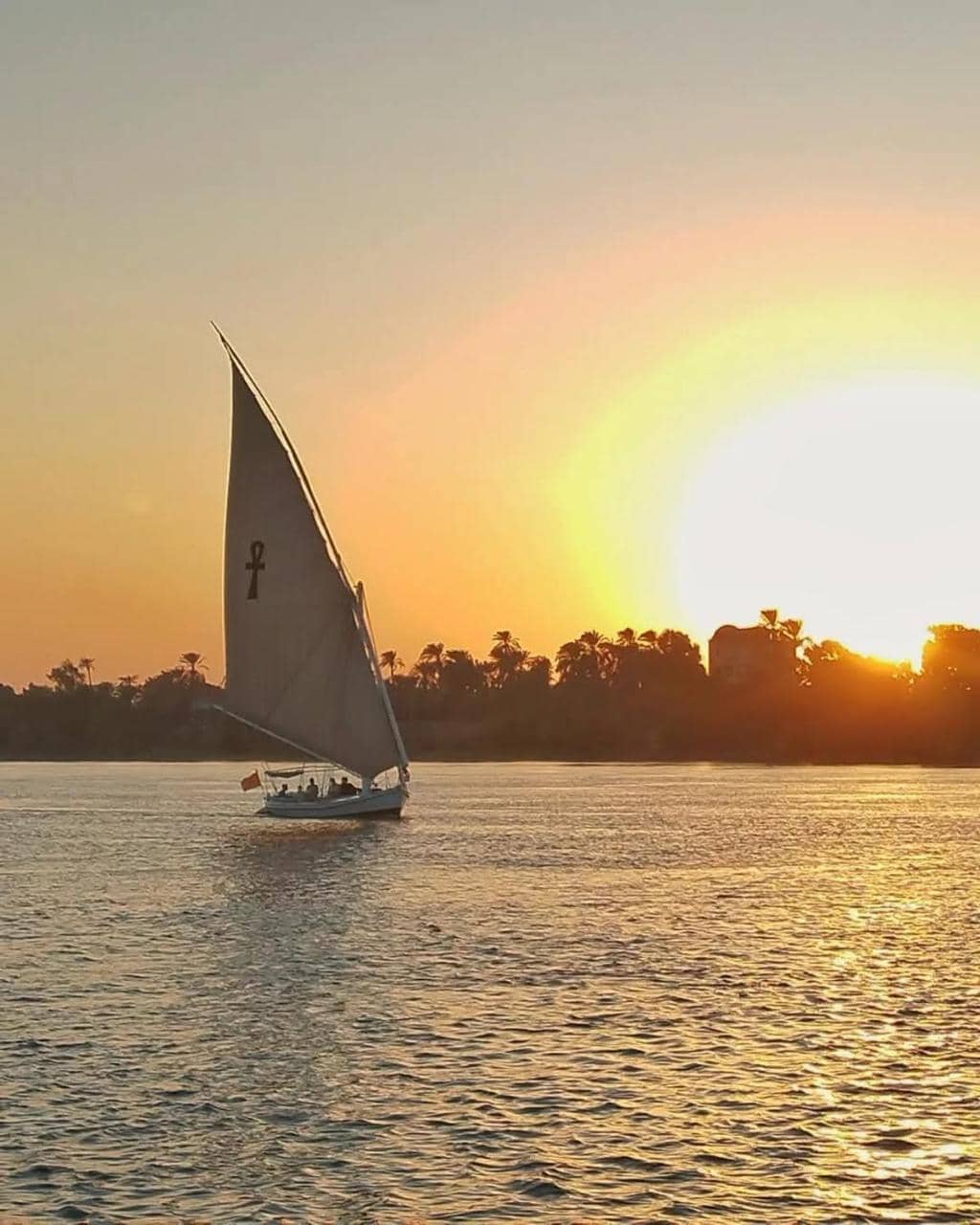 Traditional Felucca Sailing Boat Overnight — 2