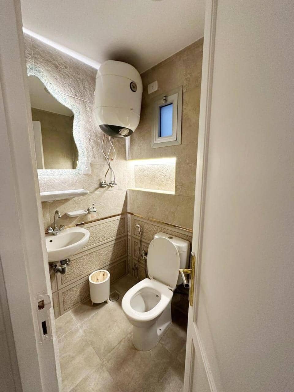 Modern Stay Close To Downtown B6 — 4