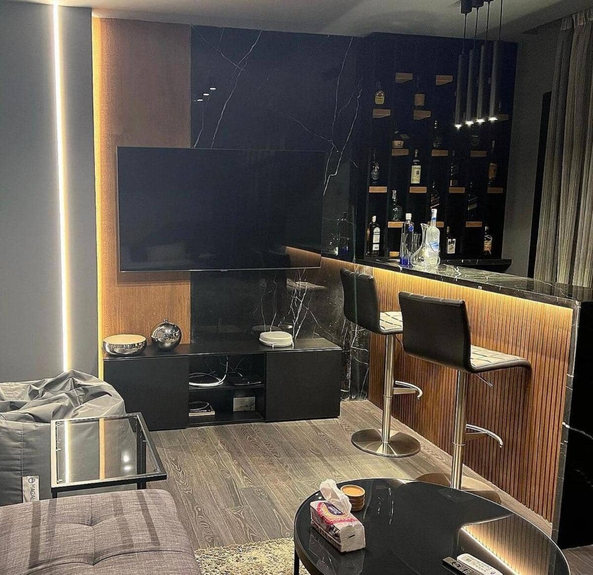 Luxurious Fully Furnished Suit — 5