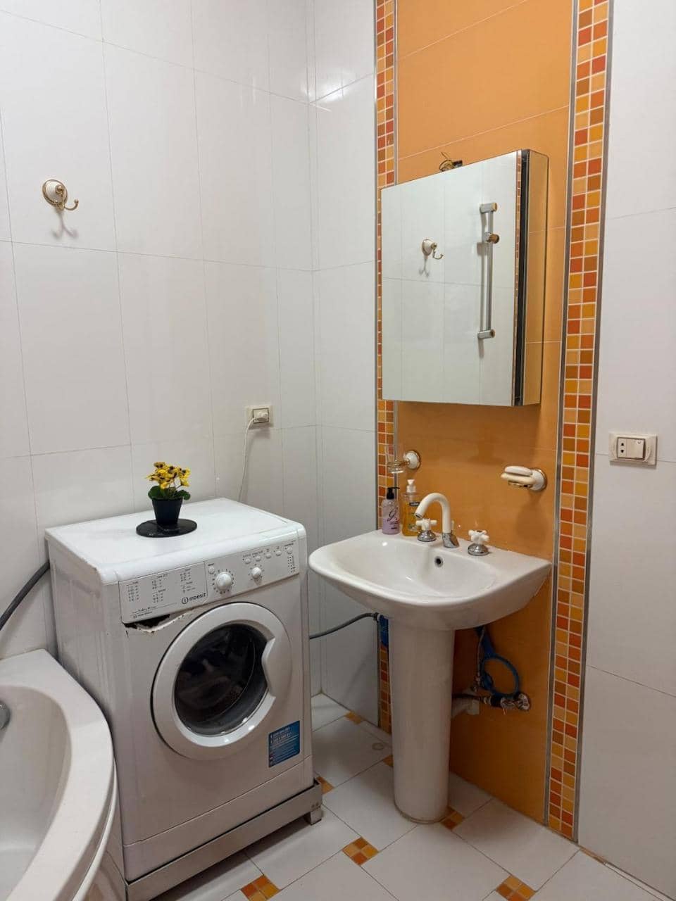 Deluxe Apartment for Rent — 5