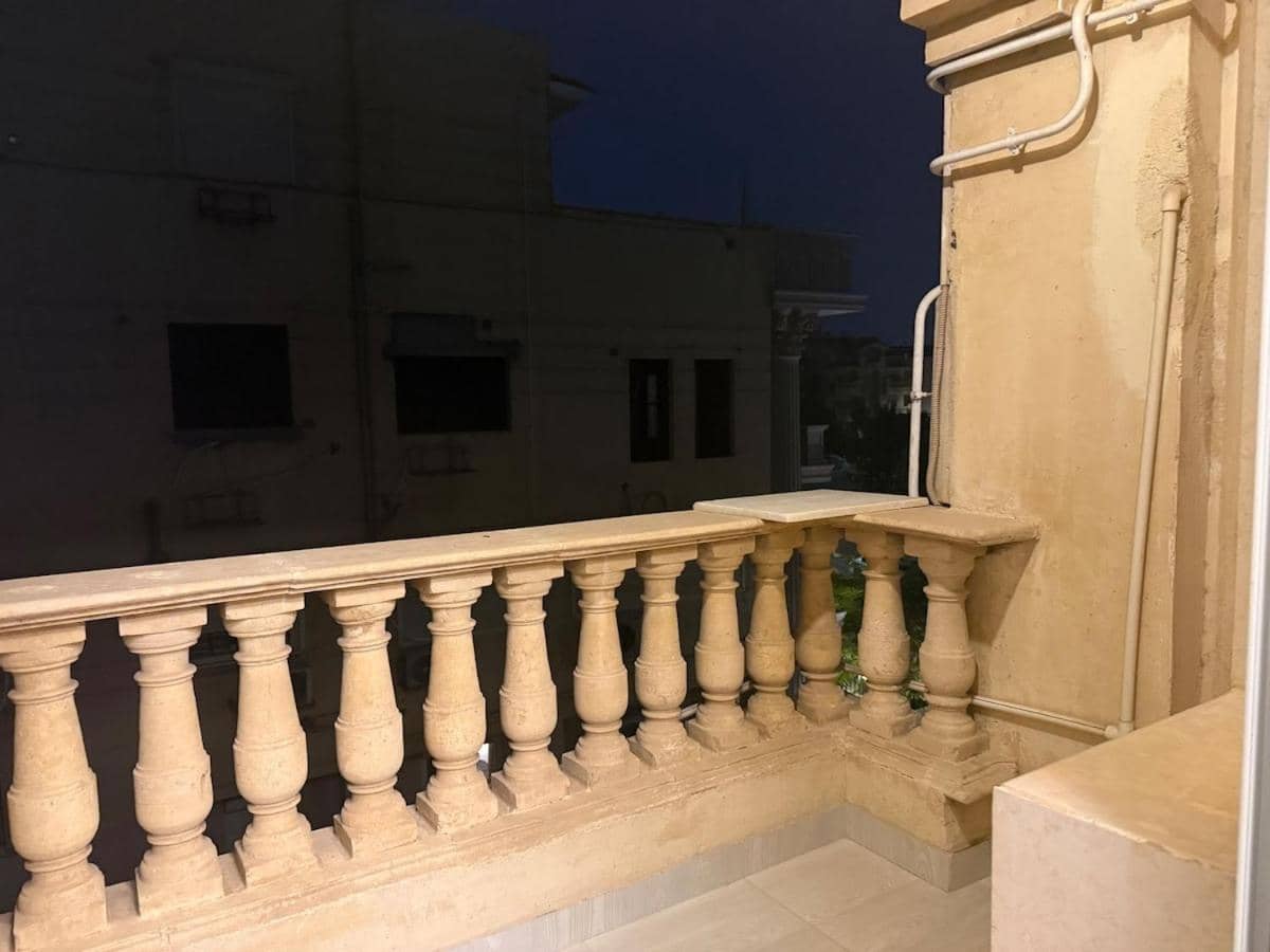 Deluxe Apartment for Rent — 4