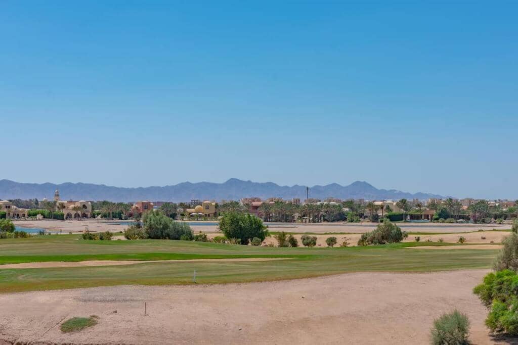Golf Luxury Villa with Private Pool (Adults Only) — 2