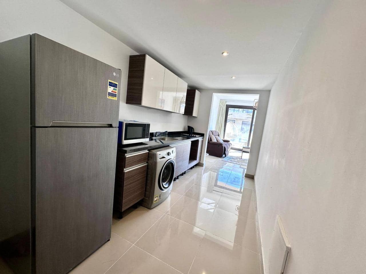 G Cribs 2 Br Sharing Pool (Adults Only) — 3