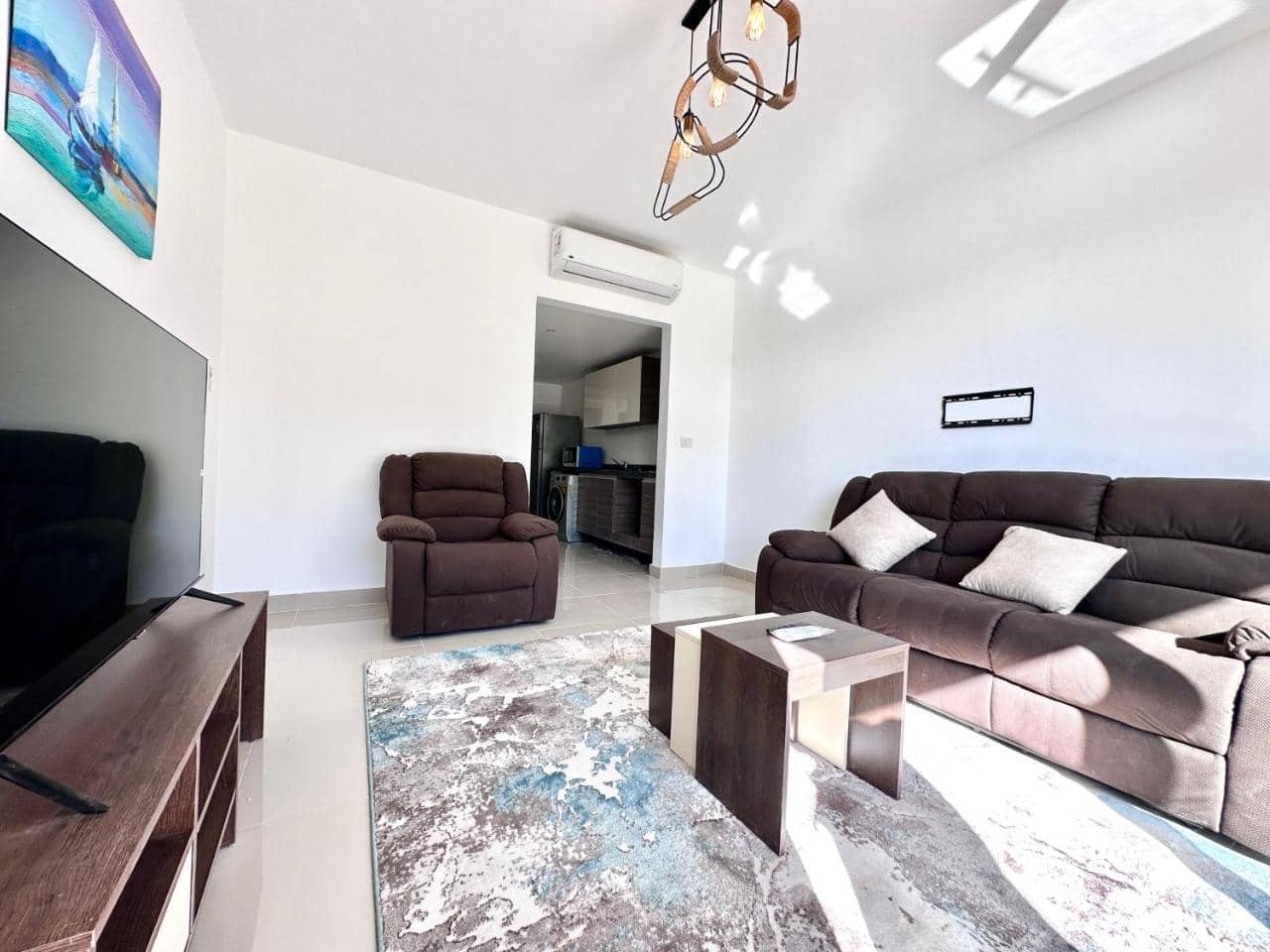 G Cribs 2 Br Sharing Pool (Adults Only) — 5