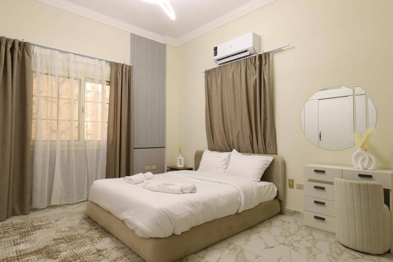 Signature Villa Luxury Apartments — 2