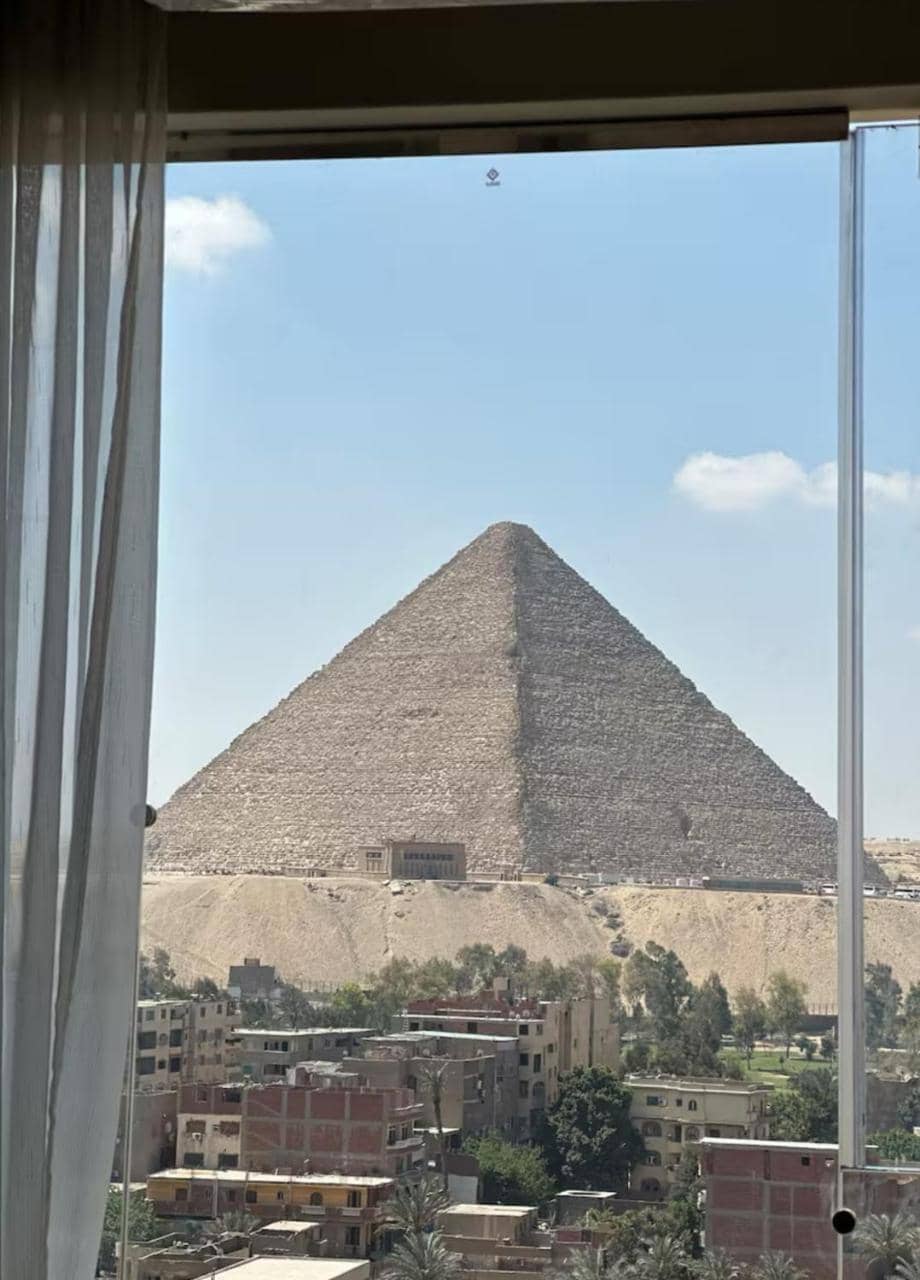 Cheops Horizon Pyramids View — 5