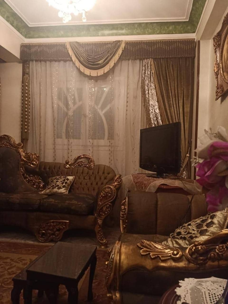 مفروش علي مبارك — 2
