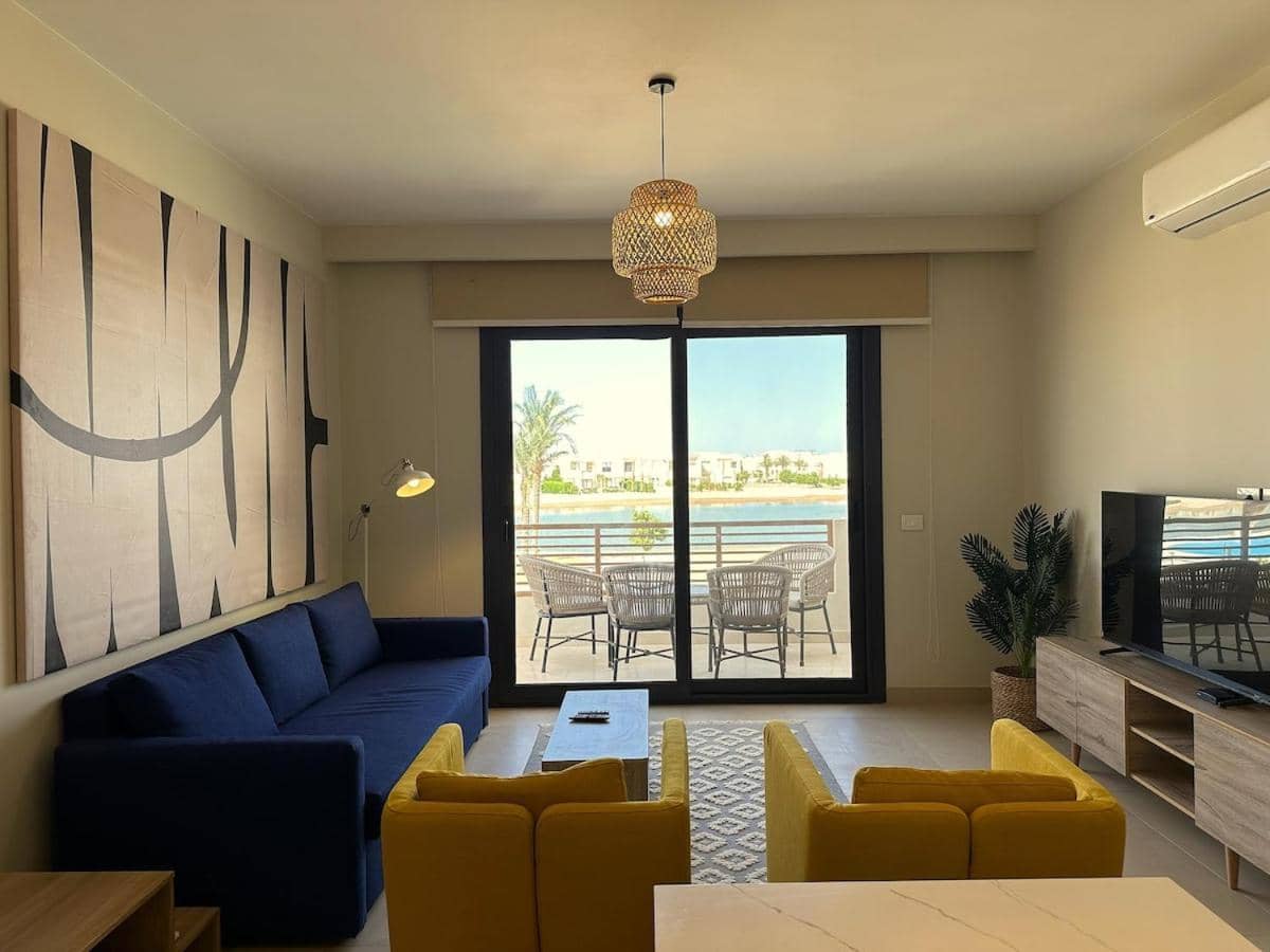 Colorful 1br Apt-Free Pool & Lagoon Access in Elgouna
