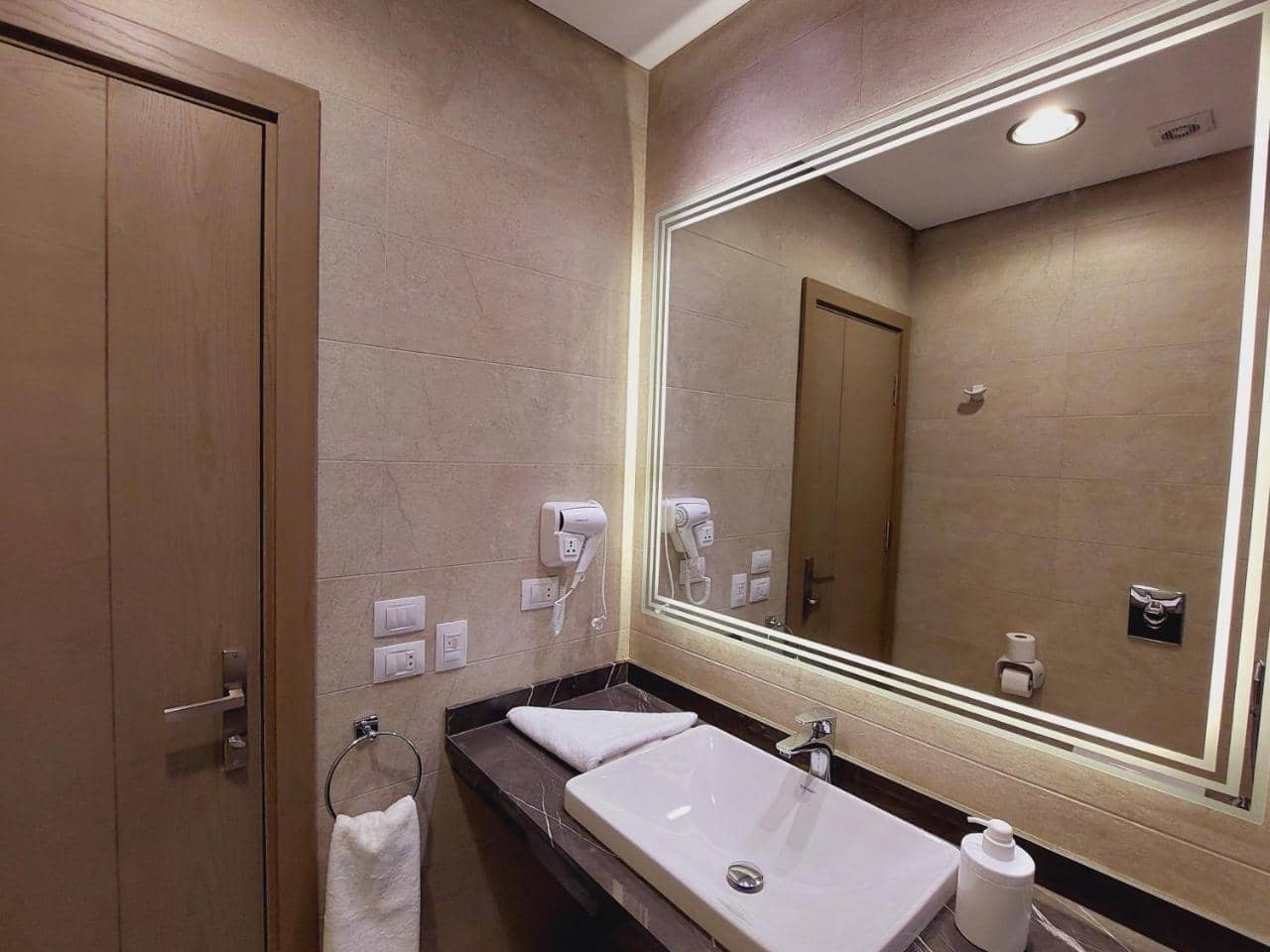 M Residence Deluxe Apartment New Cairo — 3