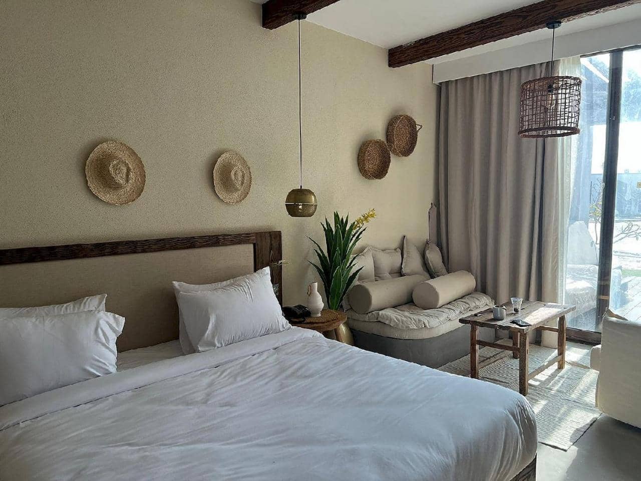 Lesidi Cabana — 2