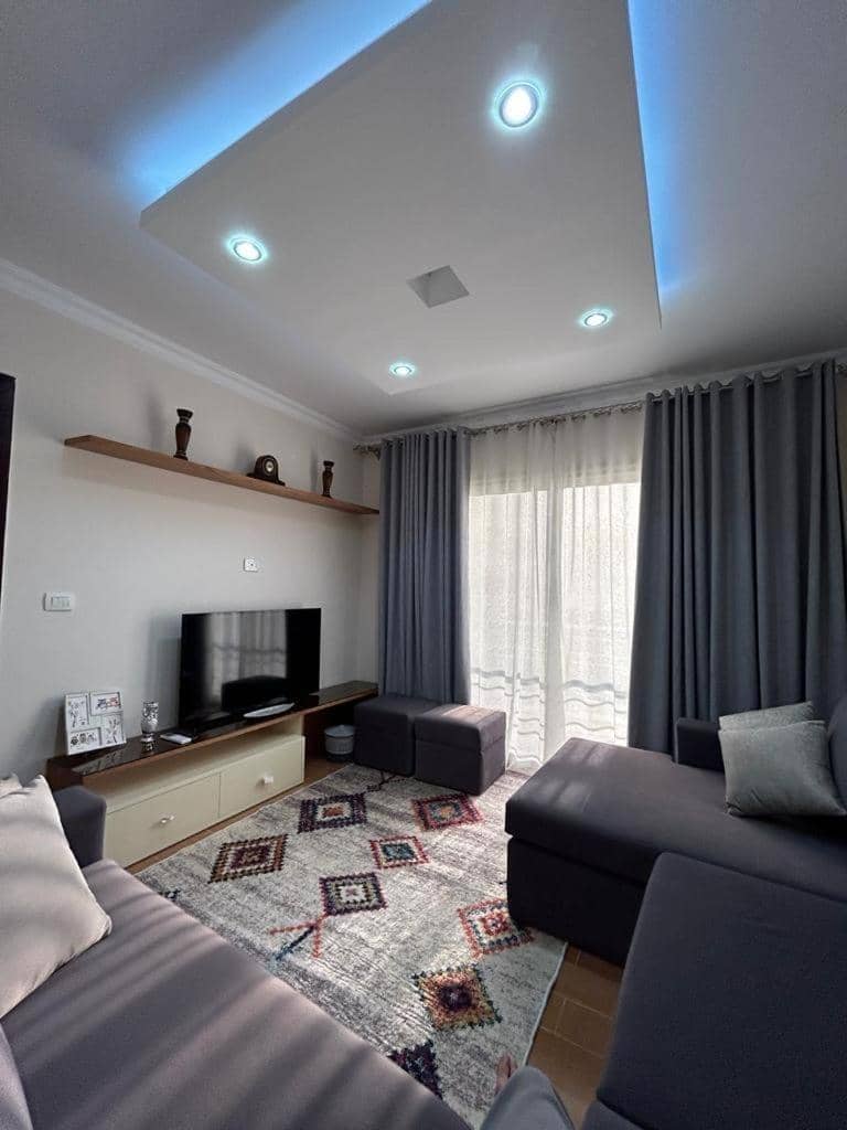 Decent Brand New Flat with Garden View — 2