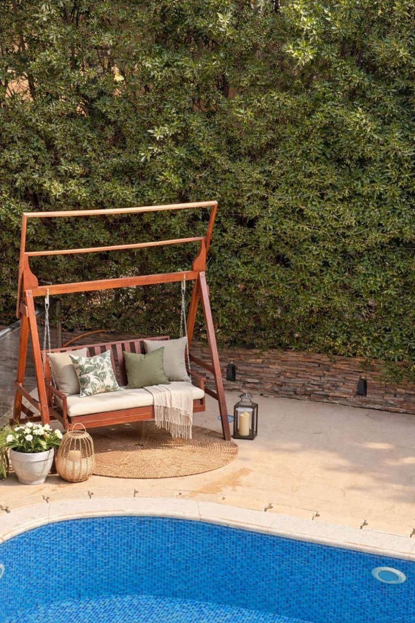 Chic Room 2 L Luxury Villa Garden 8 L Pool Access — 3