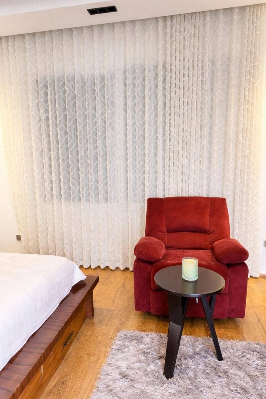 Chic Room 2 L Luxury Villa Garden 8 L Pool Access — 5
