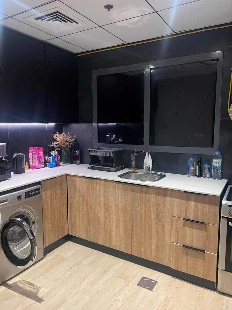 Tower Dxb Regina (Adults Only)