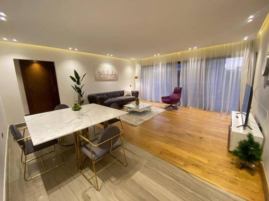 Luxurious Apartment Lakeview 2br 56 — 4