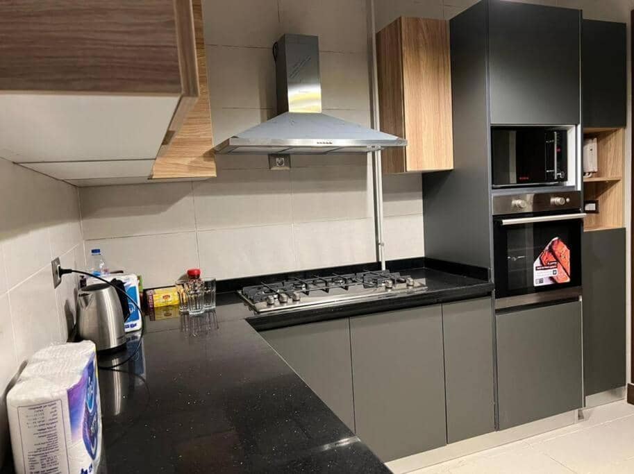 Lovely 2br Apartment with Garden And Barbecue Area — 4