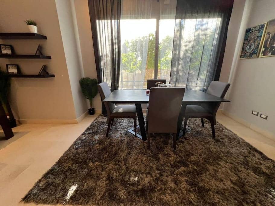 Lovely 2br Apartment with Garden And Barbecue Area — 2